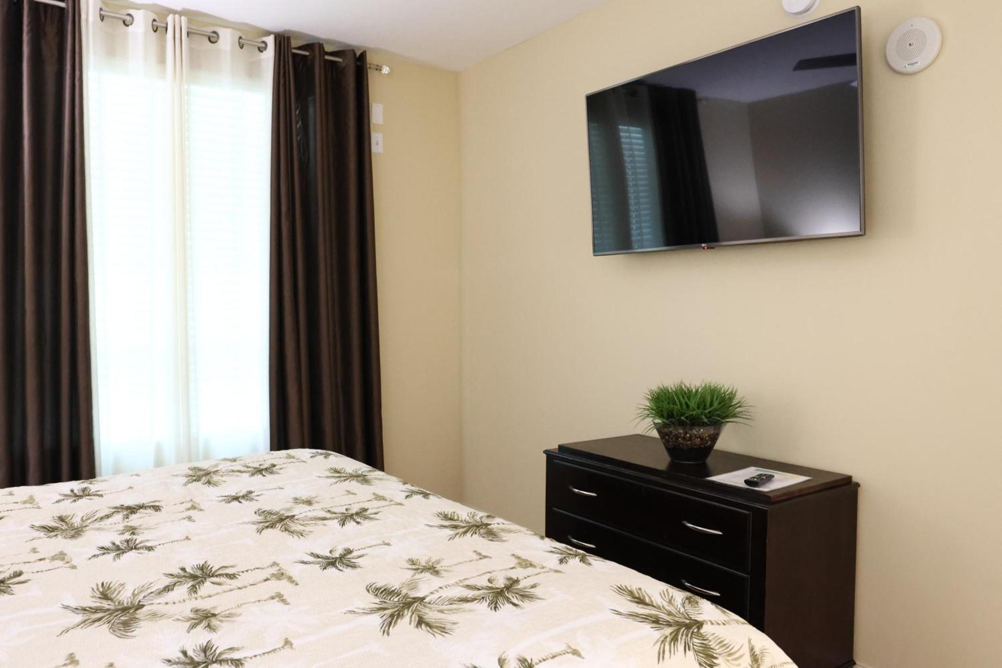 Aqua 1504 Beachfront Condo With Free Beach Chairs بنما سيتي بيتش المظهر الخارجي الصورة