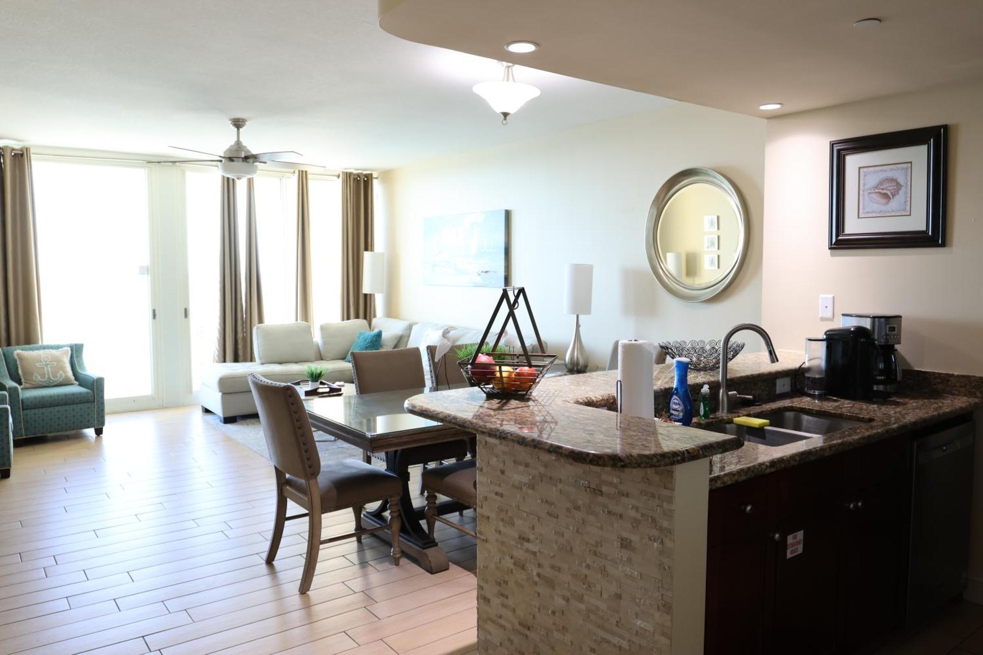 Aqua 1504 Beachfront Condo With Free Beach Chairs بنما سيتي بيتش المظهر الخارجي الصورة